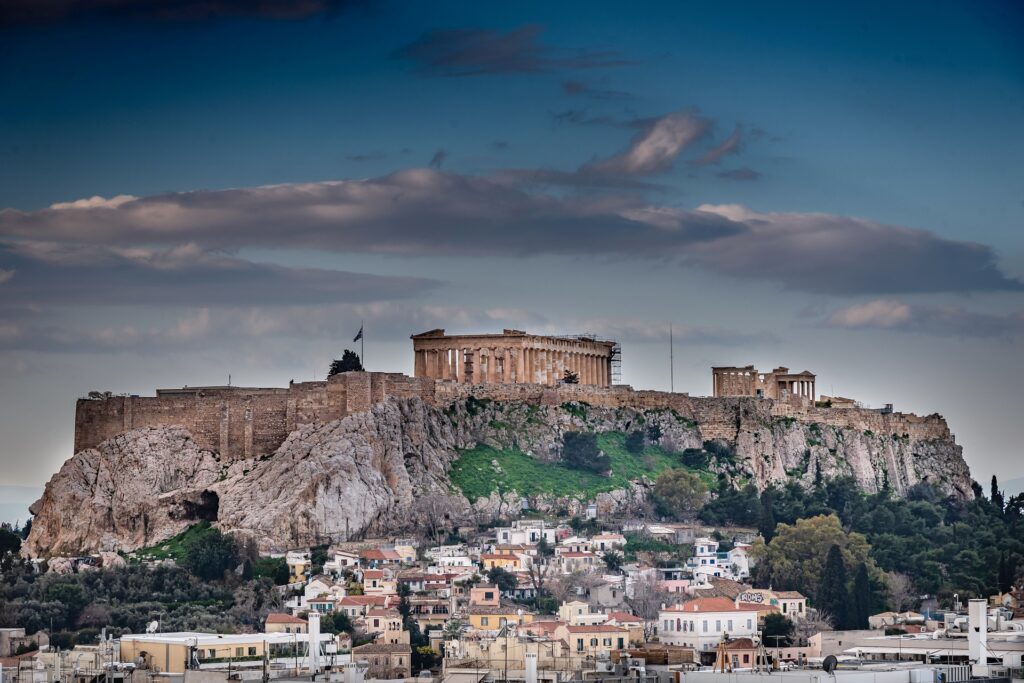 Clarifications regarding Greece’s reduction in dividend tax rate