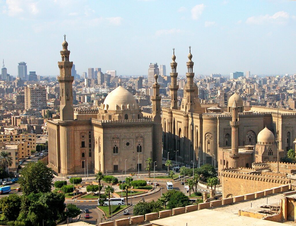 Egypt amends Investment Law; introduces mandatory reporting